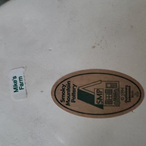 Stony Mountain Potery - Picture 4 of 4